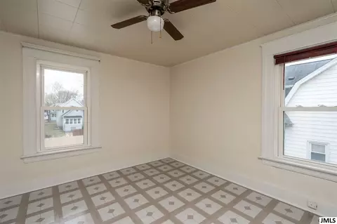 207 N Wisner St, Jackson, MI 49202 photo 15