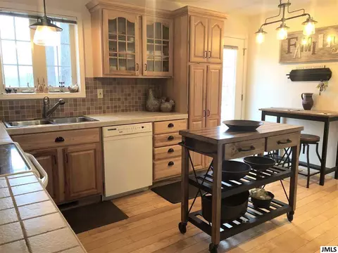 3426 Hathaway Ln, Jackson, MI 49201 photo 10