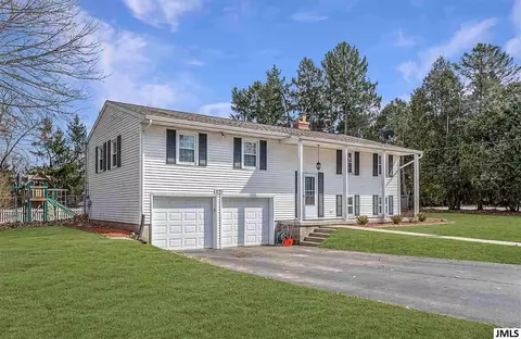 2131 Arbor Hills Rd, Jackson, MI 49201 photo 3