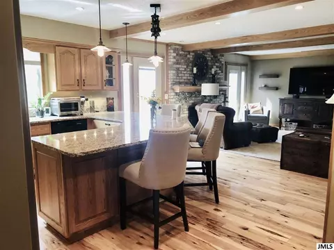 3824 Guest Rd, Jackson, MI 49203 photo 6