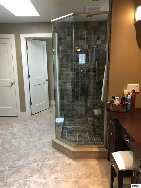 3824 Guest Rd, Jackson, MI 49203 photo 16