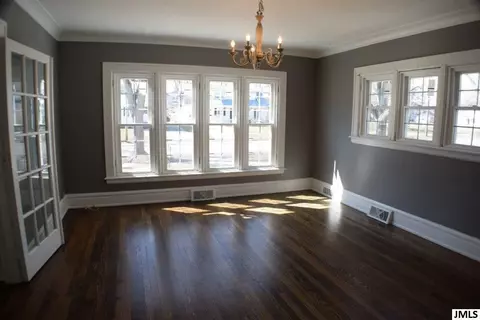 315 S Wisner St, Jackson, MI 49203 photo 4