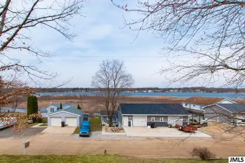 7660 Lakeview Dr, Jackson, MI 49201 photo 28