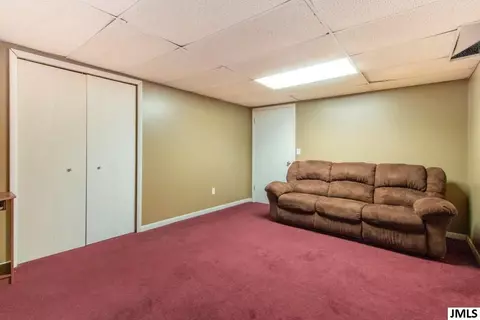 7660 Lakeview Dr, Jackson, MI 49201 photo 22