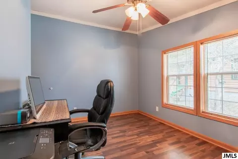7660 Lakeview Dr, Jackson, MI 49201 photo 16
