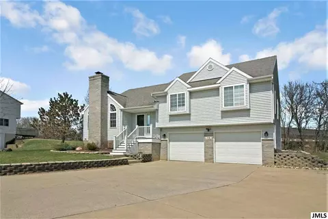 716 Pemberton Ln, Jackson, MI 49203 photo 2