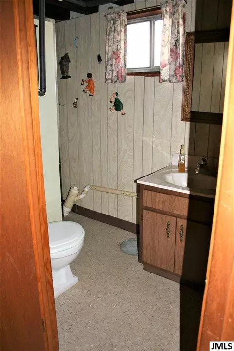 503 Madison St, Jackson, MI 49202 photo 23