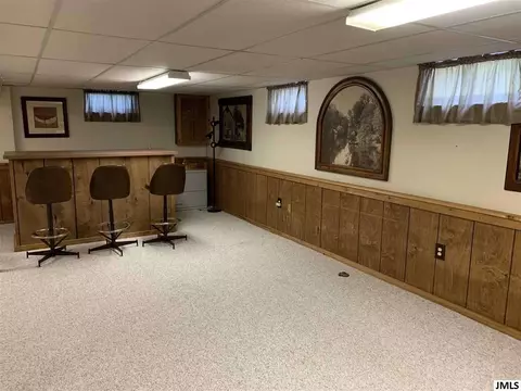 6484 S Jackson Rd, Jackson, MI 49201 photo 24