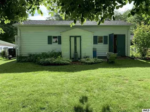 6484 S Jackson Rd, Jackson, MI 49201 photo 34