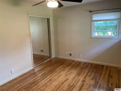 6484 S Jackson Rd, Jackson, MI 49201 photo 20