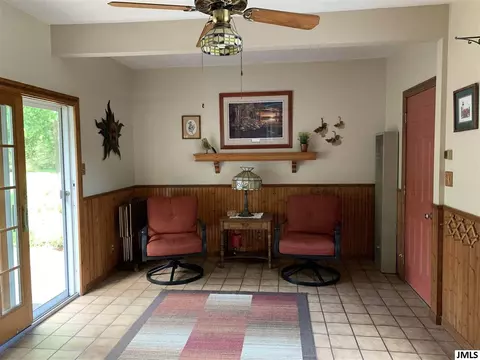 6484 S Jackson Rd, Jackson, MI 49201 photo 28