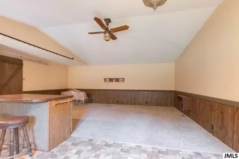 6621 S Jackson Rd, Jackson, MI 49201 photo 4
