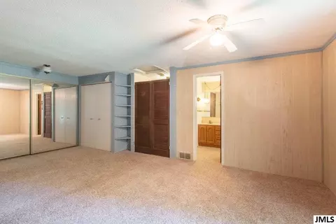 6621 S Jackson Rd, Jackson, MI 49201 photo 11