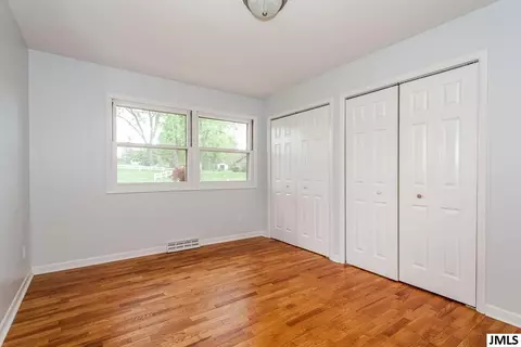 2126 Tamie Way, Jackson, MI 49203 photo 9