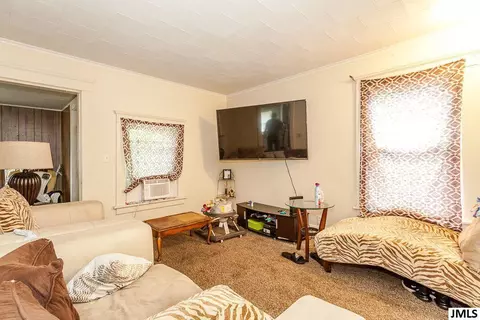 423 Steward Ave, Jackson, MI 49201 photo 6