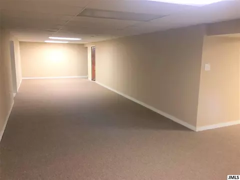 3611 Leonard, Jackson, MI 49202 photo 21