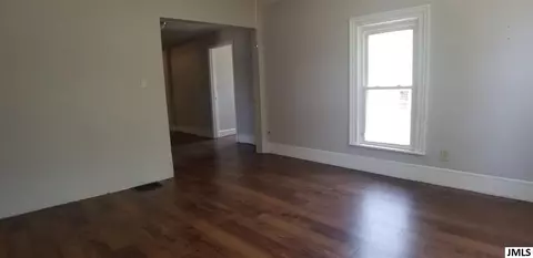 527 N State St, Jackson, MI 49202 photo 11