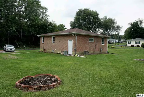 501 Vera Cruz, Jackson, MI 49203 photo 3
