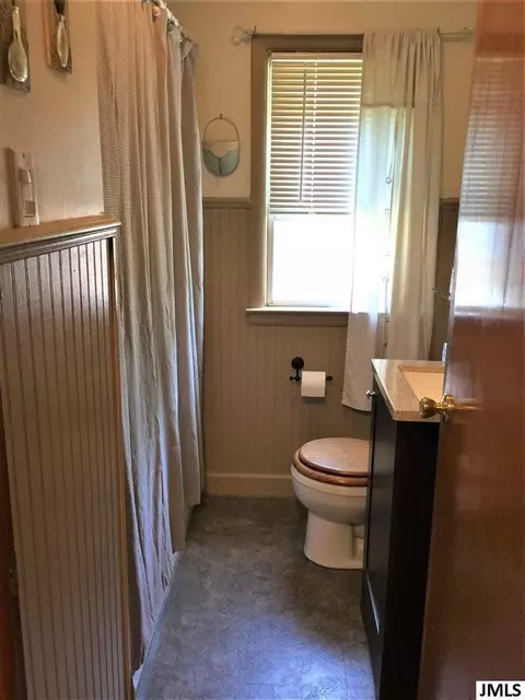 1333 Cunningham, Jackson, MI 49201 photo 18