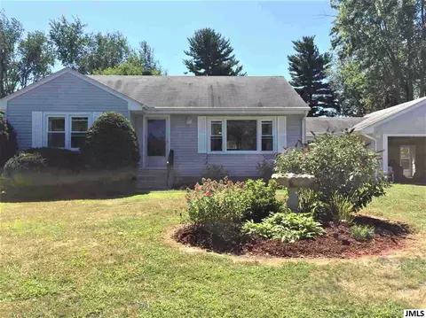 1333 Cunningham, Jackson, MI 49201 photo 1