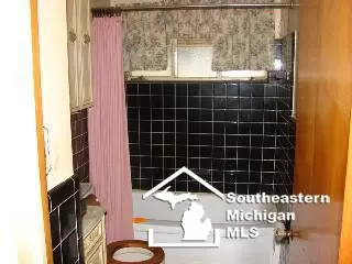 7490 Huron, Taylor, MI 48180 photo 7