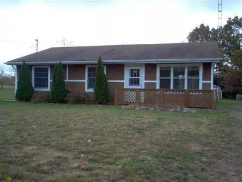 4045 Clarkway, Jackson, MI 49201 photo 1