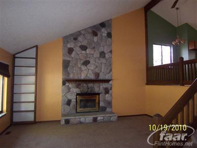 6306 Mckenzie Dr, Other, MI 48507 photo 2