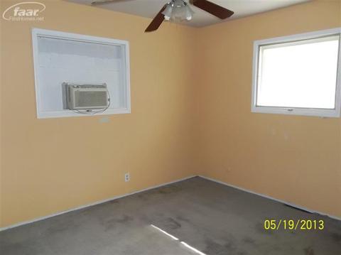 409 Leta, Flint, MI 48507 photo 8