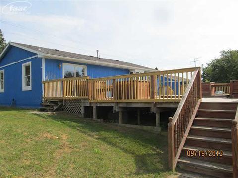 6312 Pingree, Howell, MI 48843 photo 2