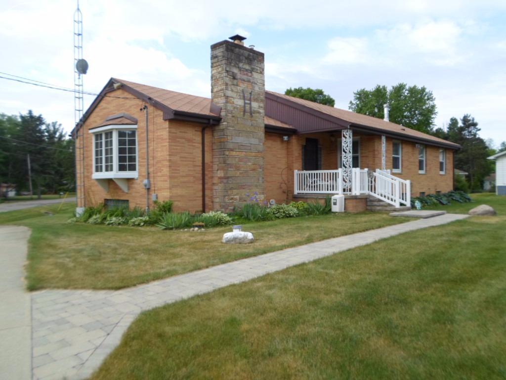 4224 Gregor St, Mount Morris, MI 48458 photo 1