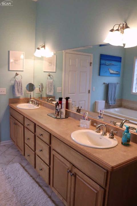 8468 Mapleview Dr, Other, MI 48423 photo 17