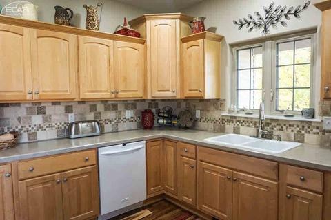 10283 E 3rd St, Other, MI 48423 photo 9