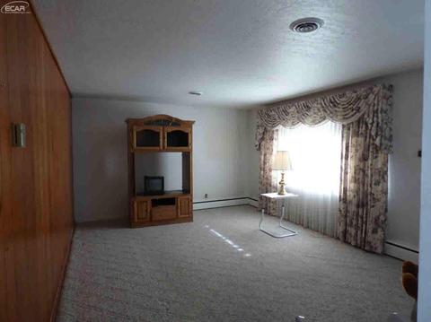 8198 Coldwater Rd, Other, MI 48433 photo 10
