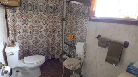 1593 Ryan St, Flint, MI 48532 photo 9