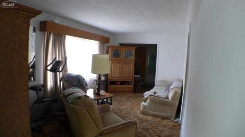 1593 Ryan St, Flint, MI 48532 photo 5