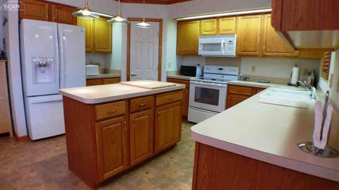 6451 Lucas Road No, Flint, MI 48506 photo 16