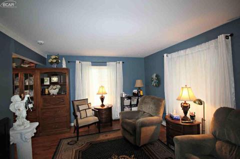 7270 N Webster Rd, Mt Morris, MI 48458 photo 5