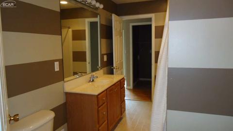 3345 Brookgate Dr, Flint, MI 48507 photo 12