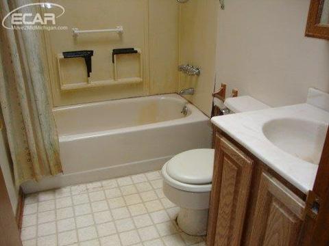 2330 Murphy Rd, Flint, MI 48504 photo 15