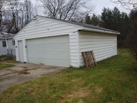 2330 Murphy Rd, Flint, MI 48504 photo 5