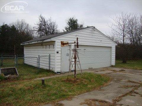 2330 Murphy Rd, Flint, MI 48504 photo 4
