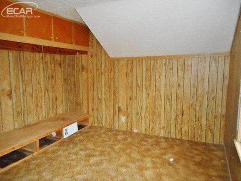 2502 Branch Rd, Flint, MI 48506 photo 14