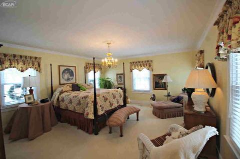 405 Coutant St, Flushing, MI 48433 photo 27