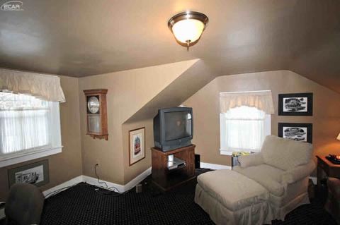 405 Coutant St, Flushing, MI 48433 photo 24