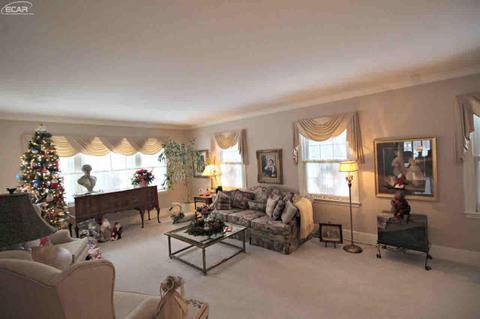 405 Coutant St, Flushing, MI 48433 photo 16