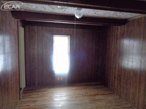 5455 Webster Rd, Flint, MI 48504 photo 5