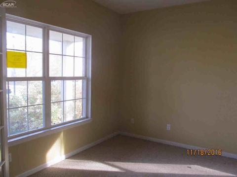 720 Wilberforce Dr, Flint, MI 48503 photo 6