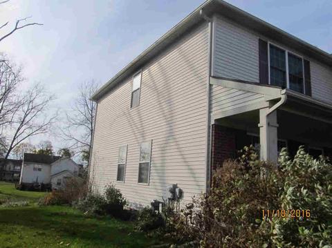 720 Wilberforce Dr, Flint, MI 48503 photo 3