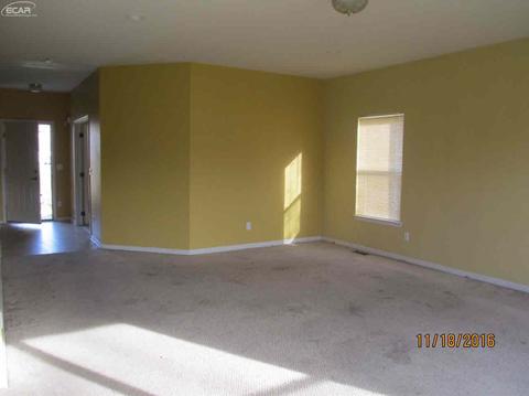 720 Wilberforce Dr, Flint, MI 48503 photo 9