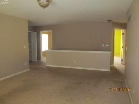 720 Wilberforce Dr, Flint, MI 48503 photo 23